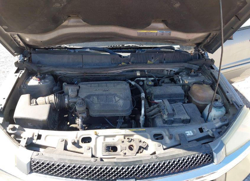 Photo 10 of 2005 Chevrolet Equinox LS (VIN 2CNDL23F256089861)