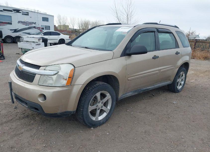 Photo 2 of 2007 Chevrolet Equinox LS (VIN 2CNDL23F276070813)