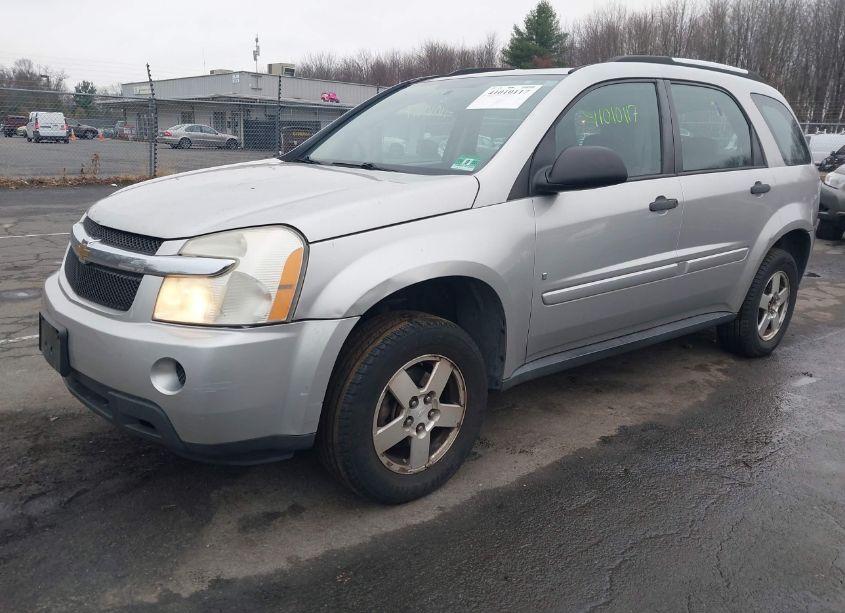Photo 2 of 2008 Chevrolet Equinox LS (VIN 2CNDL23F286300562)