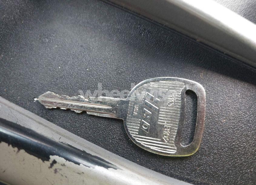 Photo 11 of 2005 Chevrolet Equinox LS (VIN 2CNDL23F356008964)