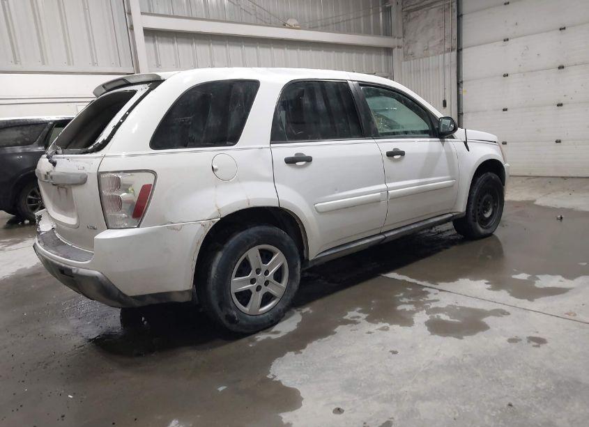 Photo 4 of 2005 Chevrolet Equinox LS (VIN 2CNDL23F456073211)