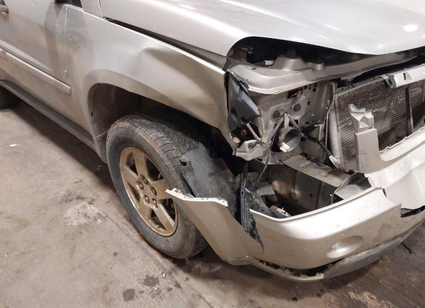 Photo 12 of 2008 Chevrolet Equinox LS (VIN 2CNDL23F486028368)