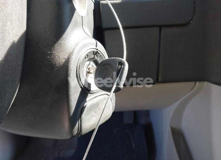 Photo 11 of 2009 Chevrolet Equinox LS (VIN 2CNDL23F596224465)