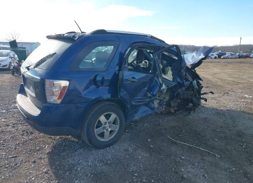 Photo 4 of 2008 Chevrolet Equinox LS (VIN 2CNDL23F686289582)