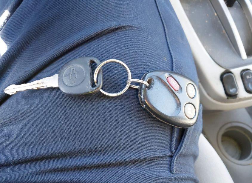 Photo 11 of 2005 Chevrolet Equinox LS (VIN 2CNDL23F756092903)