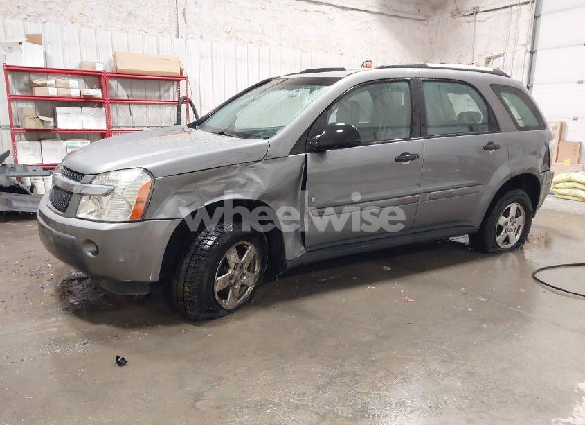 Photo 2 of 2006 Chevrolet Equinox LS (VIN 2CNDL23F866211432)