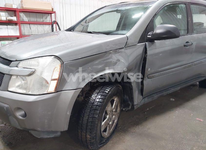 Photo 6 of 2006 Chevrolet Equinox LS (VIN 2CNDL23F866211432)