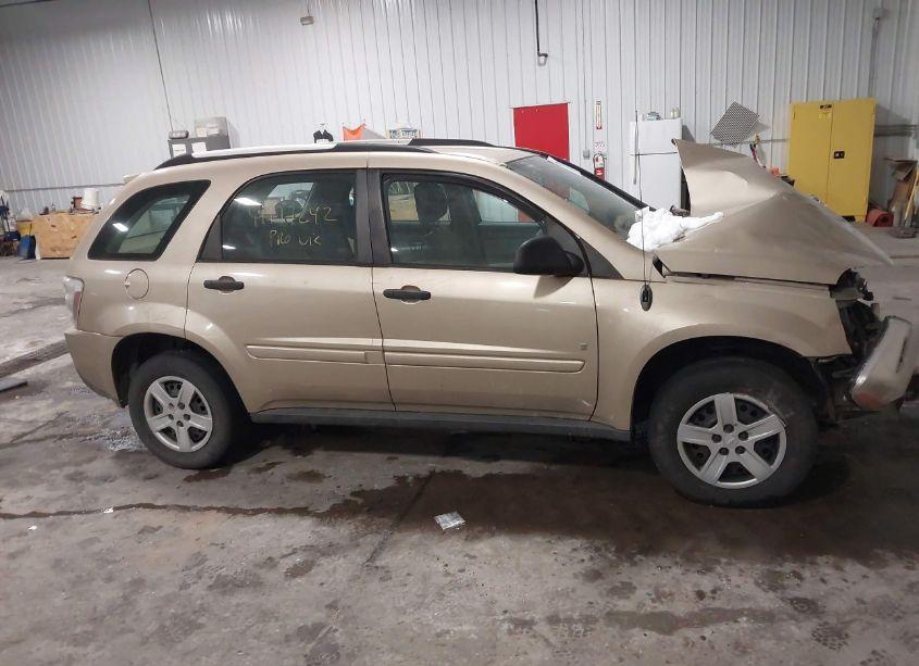 Photo 12 of 2006 Chevrolet Equinox LS (VIN 2CNDL23FX66205437)