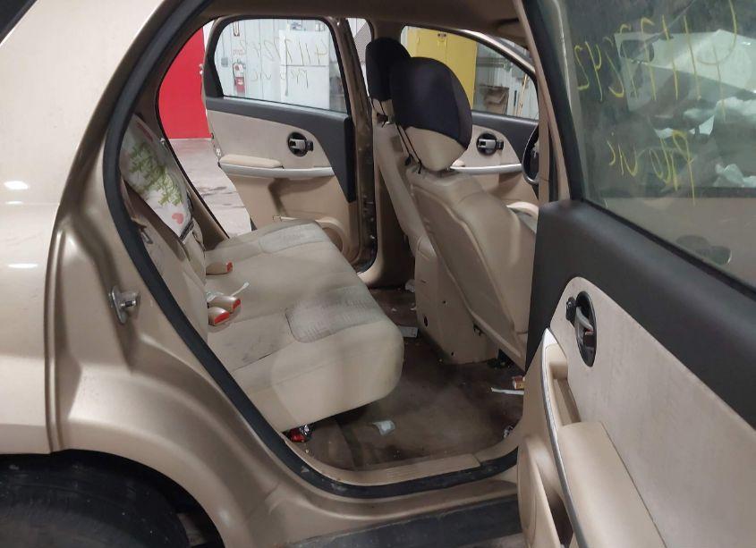 Photo 8 of 2006 Chevrolet Equinox LS (VIN 2CNDL23FX66205437)