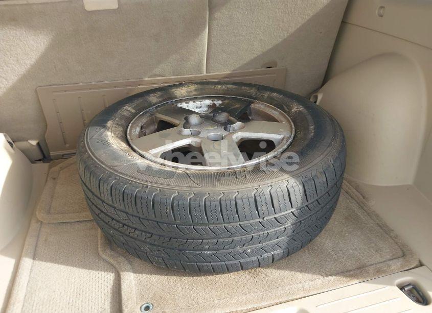 Photo 12 of 2009 Chevrolet Equinox LT (VIN 2CNDL33F496235611)