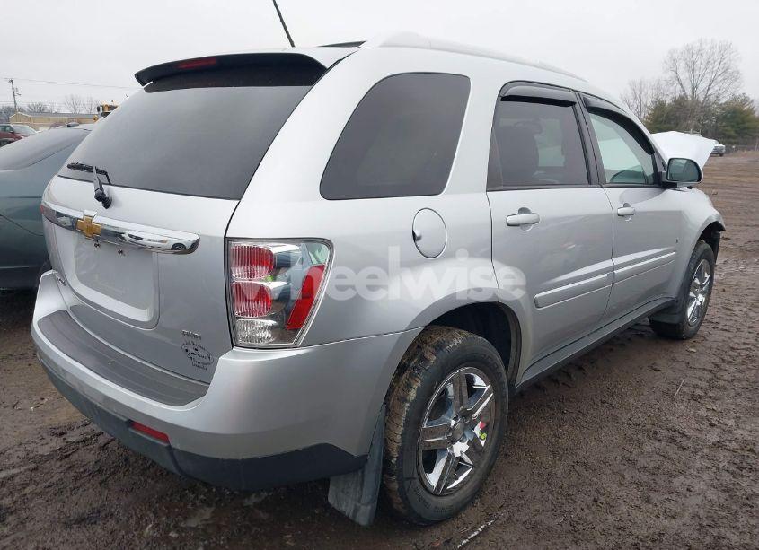 Photo 4 of 2009 Chevrolet Equinox LT (VIN 2CNDL43F996209818)