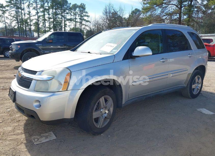 Photo 2 of 2009 Chevrolet Equinox LT (VIN 2CNDL53F396213322)