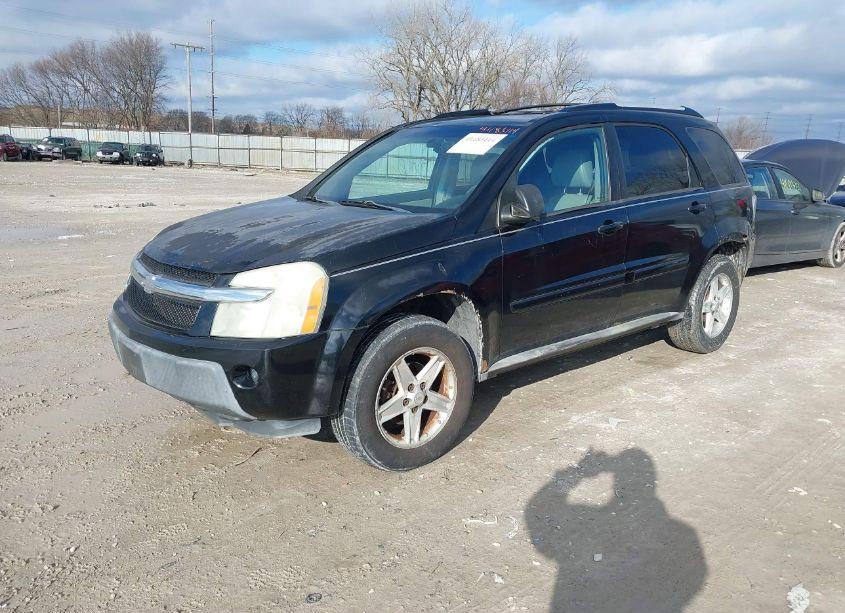 Photo 2 of 2005 Chevrolet Equinox LT (VIN 2CNDL63F156030341)