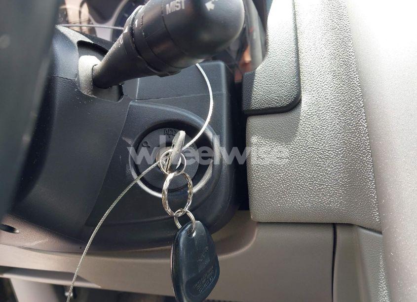 Photo 11 of 2005 Chevrolet Equinox LT (VIN 2CNDL63F156179056)