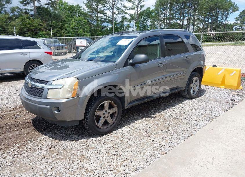 Photo 2 of 2005 Chevrolet Equinox LT (VIN 2CNDL63F156179056)