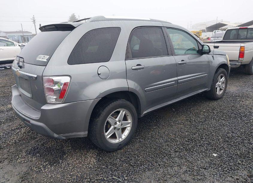 Photo 4 of 2005 Chevrolet Equinox LT (VIN 2CNDL63F156179512)