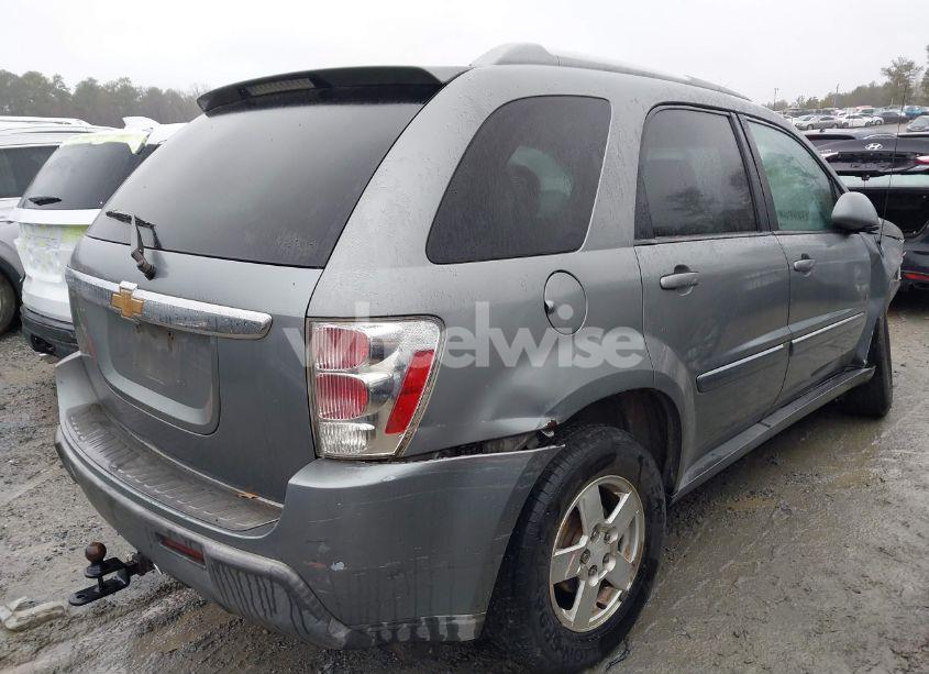 Photo 4 of 2006 Chevrolet Equinox LT (VIN 2CNDL63F166142400)