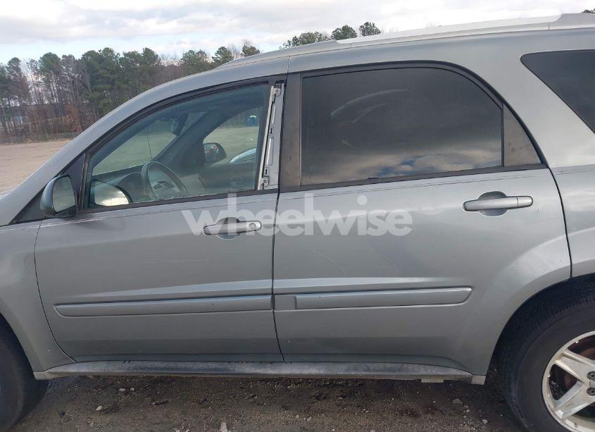 Photo 15 of 2005 Chevrolet Equinox LT (VIN 2CNDL63F456002436)