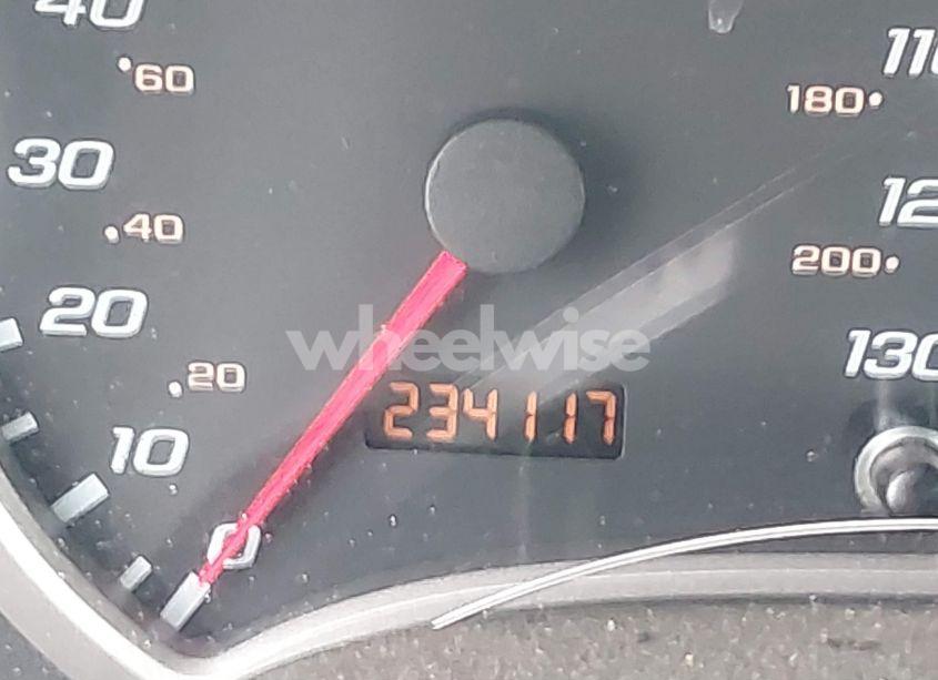 Photo 16 of 2005 Chevrolet Equinox LT (VIN 2CNDL63F456002436)