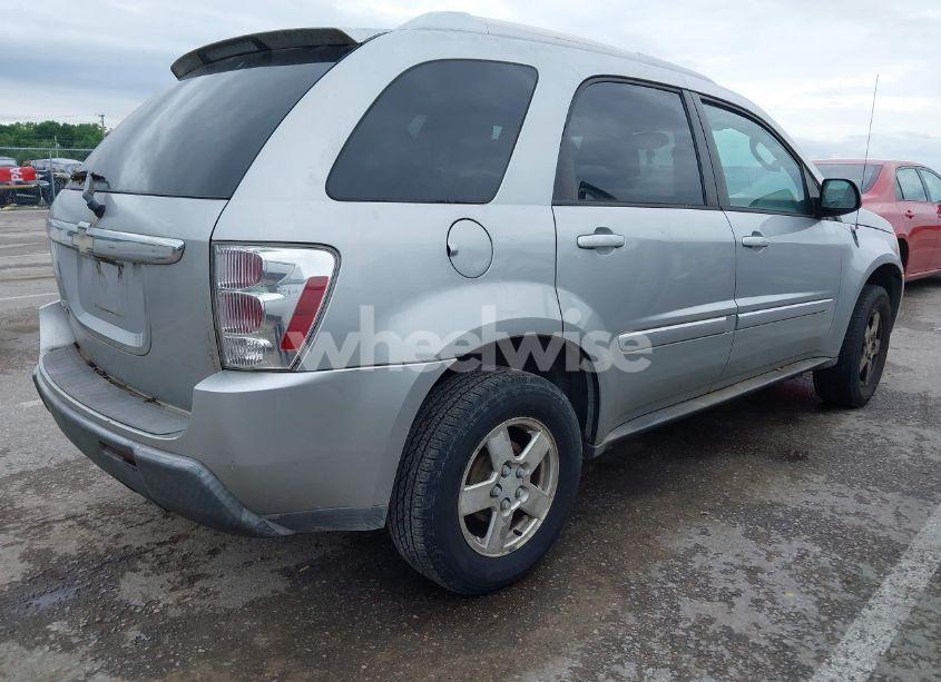 Photo 4 of 2005 Chevrolet Equinox LT (VIN 2CNDL63F456121605)