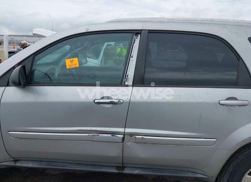 Photo 6 of 2005 Chevrolet Equinox LT (VIN 2CNDL63F456121605)