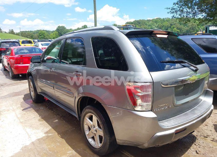 Photo 3 of 2005 Chevrolet Equinox LT (VIN 2CNDL63F456172912)