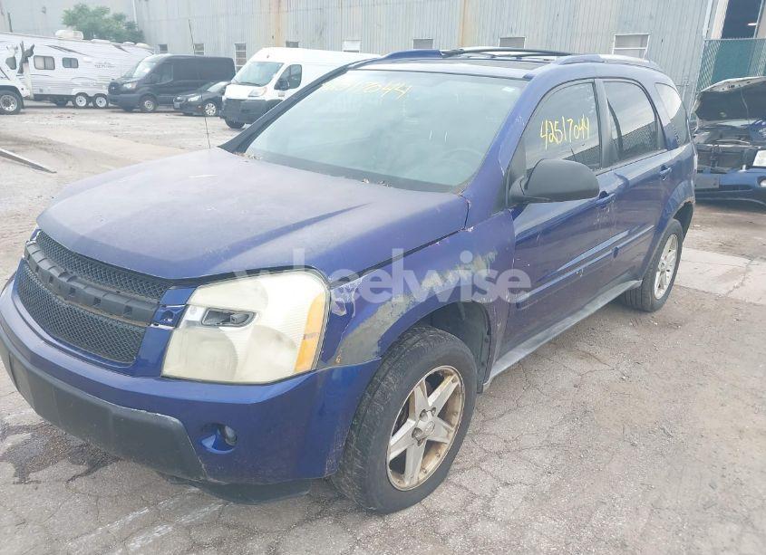 Photo 2 of 2005 Chevrolet Equinox LT (VIN 2CNDL63F556085679)