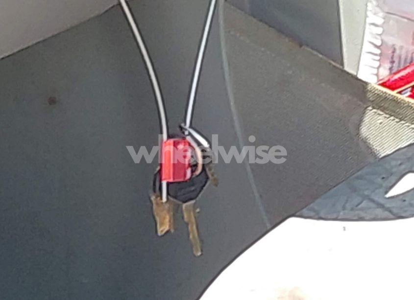 Photo 11 of 2005 Chevrolet Equinox LT (VIN 2CNDL63F556122746)