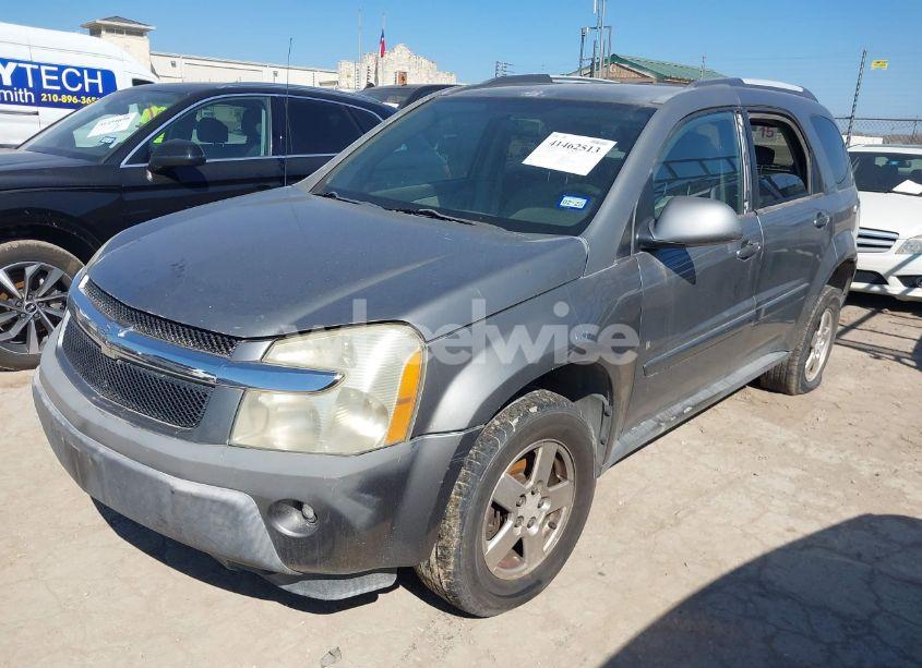 Photo 2 of 2006 Chevrolet Equinox LT (VIN 2CNDL63F666055530)