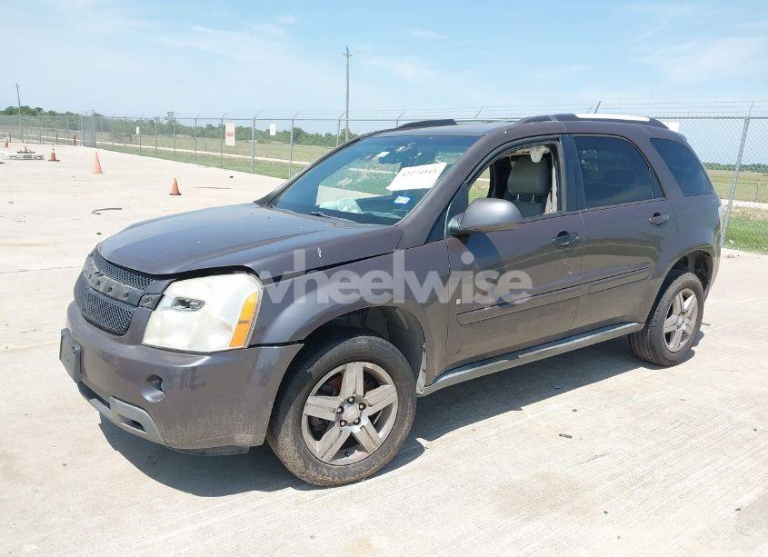Photo 2 of 2007 Chevrolet Equinox LT (VIN 2CNDL63F676250951)