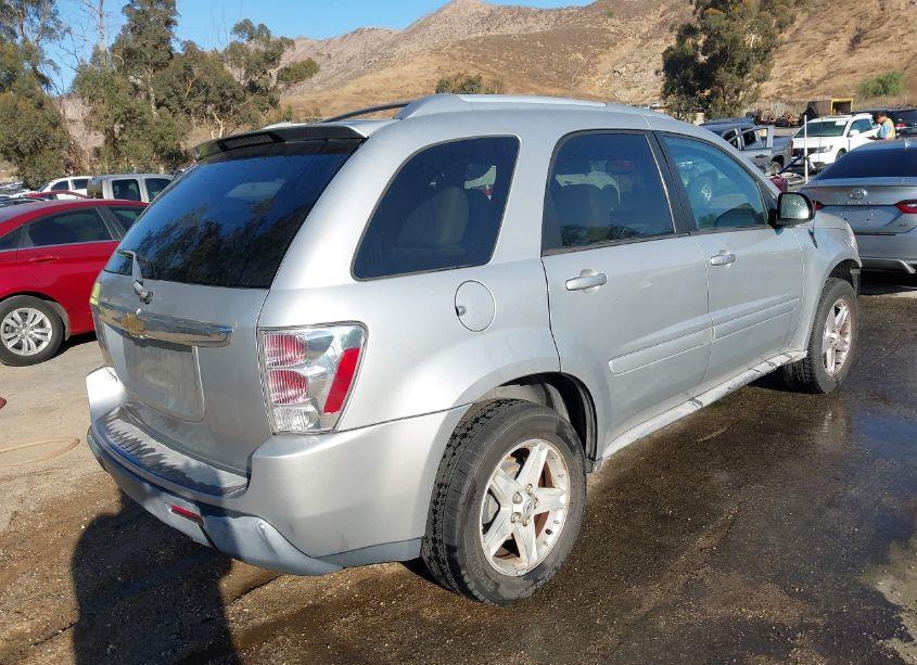 Photo 4 of 2005 Chevrolet Equinox LT (VIN 2CNDL63FX56205377)