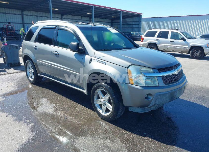 2005 Chevrolet Equinox LT (VIN 2CNDL73F056061439) main photo