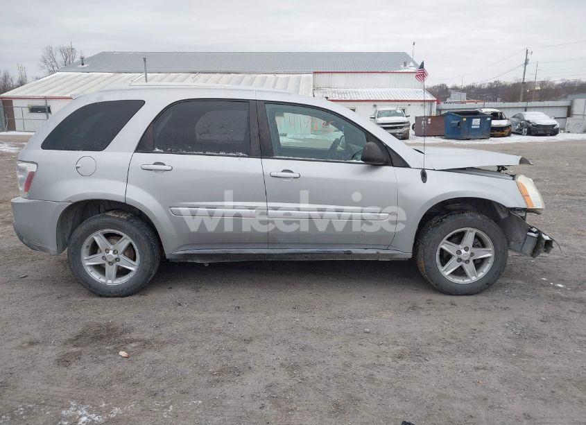 Photo 14 of 2005 Chevrolet Equinox LT (VIN 2CNDL73F156205872)