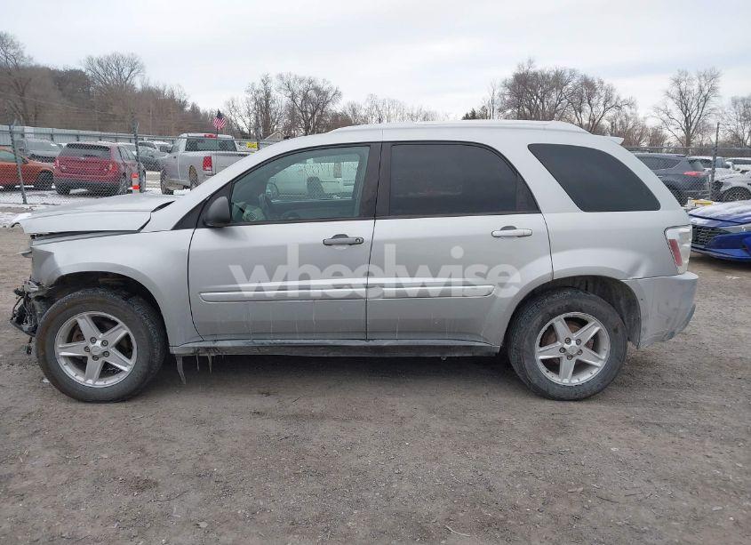 Photo 15 of 2005 Chevrolet Equinox LT (VIN 2CNDL73F156205872)