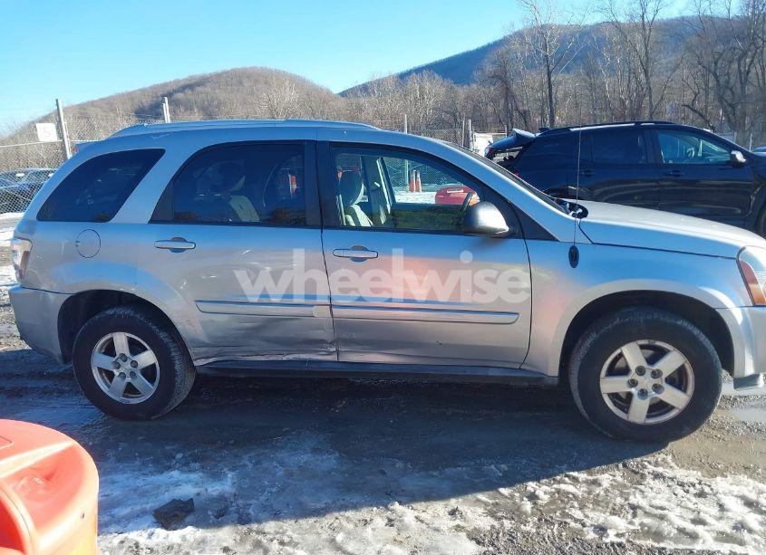 Photo 13 of 2005 Chevrolet Equinox LT (VIN 2CNDL73F356002952)