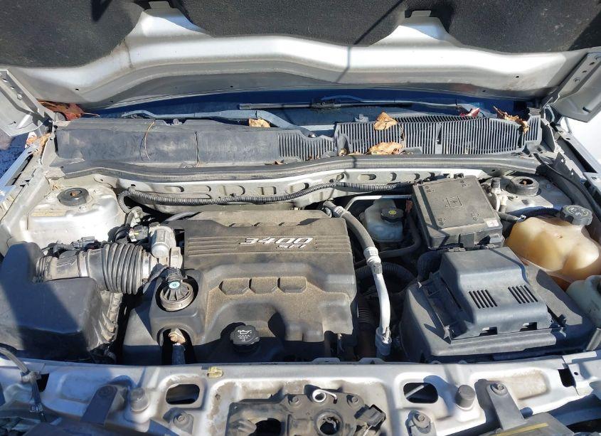 Photo 10 of 2007 Chevrolet Equinox LT (VIN 2CNDL73F376050101)