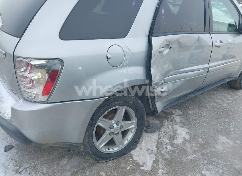 Photo 6 of 2005 Chevrolet Equinox LT (VIN 2CNDL73F456181373)