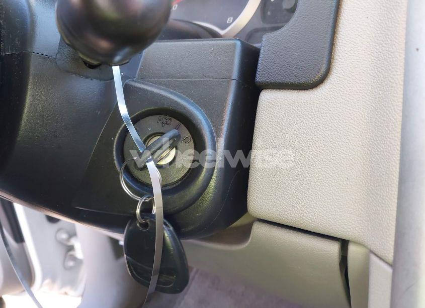 Photo 11 of 2005 Chevrolet Equinox LT (VIN 2CNDL73F556094954)