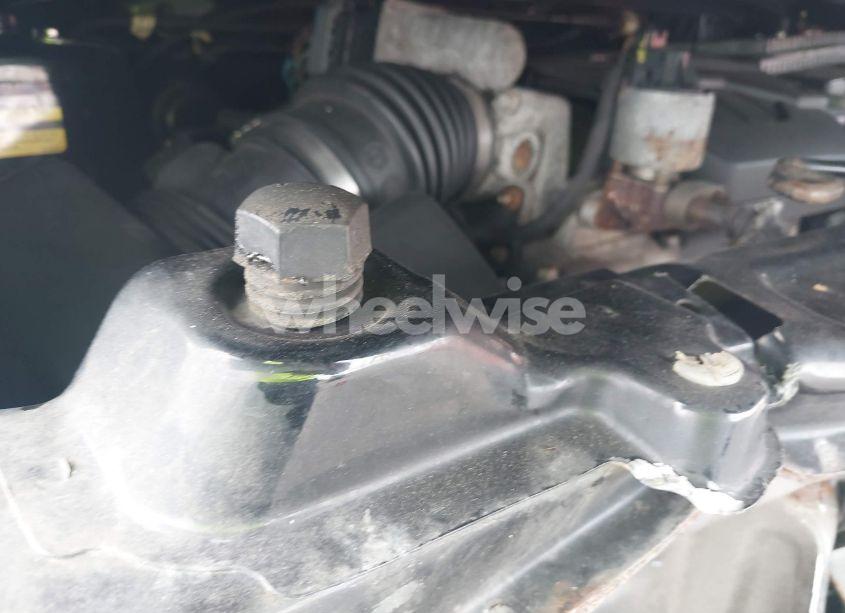 Photo 10 of 2005 Chevrolet Equinox LT (VIN 2CNDL73F556126172)