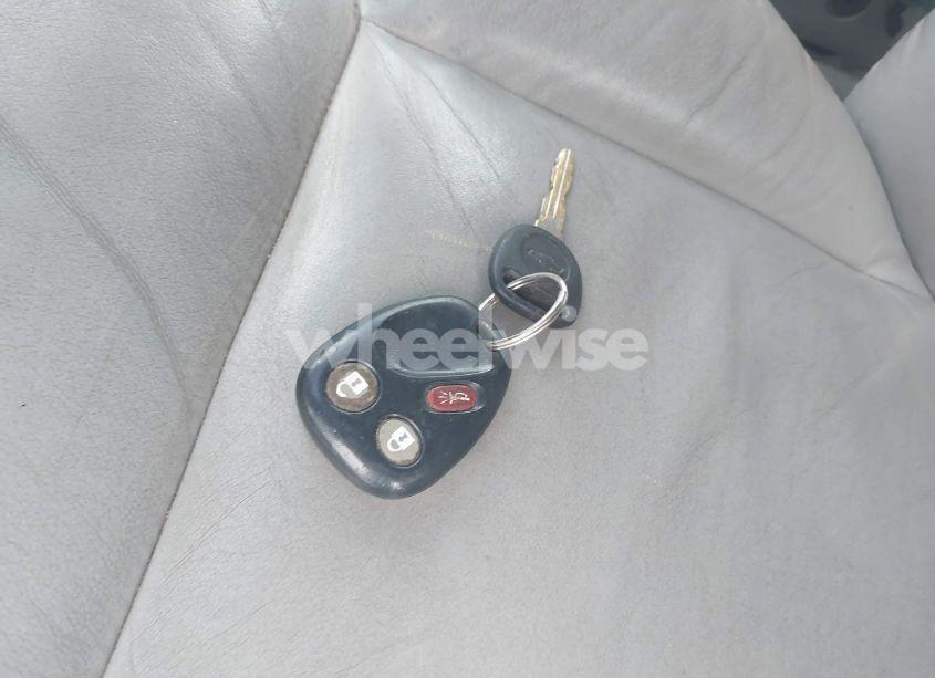 Photo 11 of 2005 Chevrolet Equinox LT (VIN 2CNDL73F556155204)