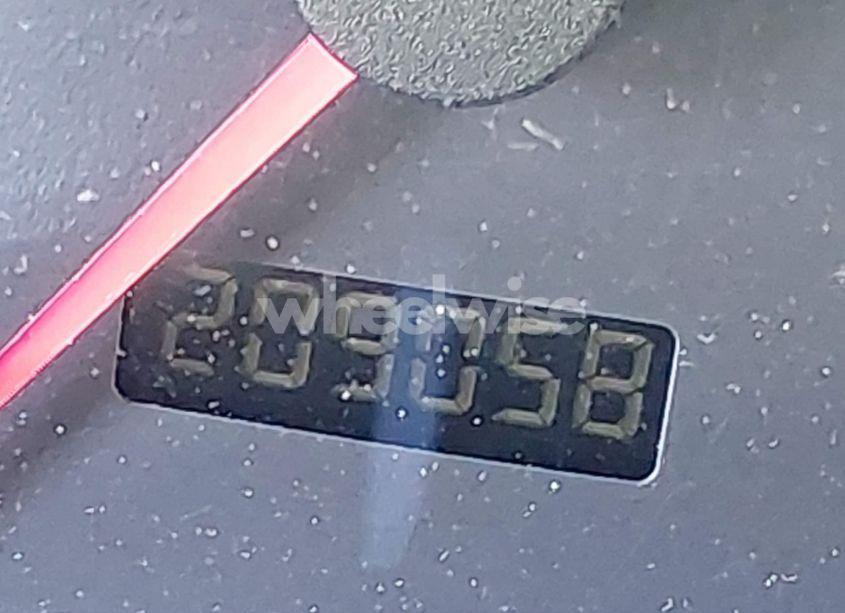 Photo 16 of 2005 Chevrolet Equinox LT (VIN 2CNDL73F556195413)