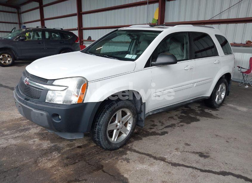 Photo 2 of 2005 Chevrolet Equinox LT (VIN 2CNDL73F856095869)