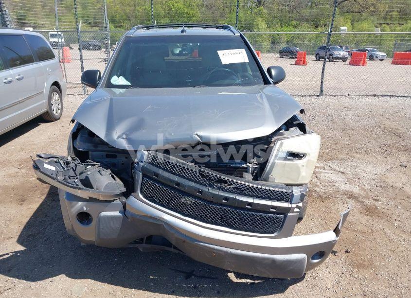 Photo 12 of 2005 Chevrolet Equinox LT (VIN 2CNDL73F856105929)