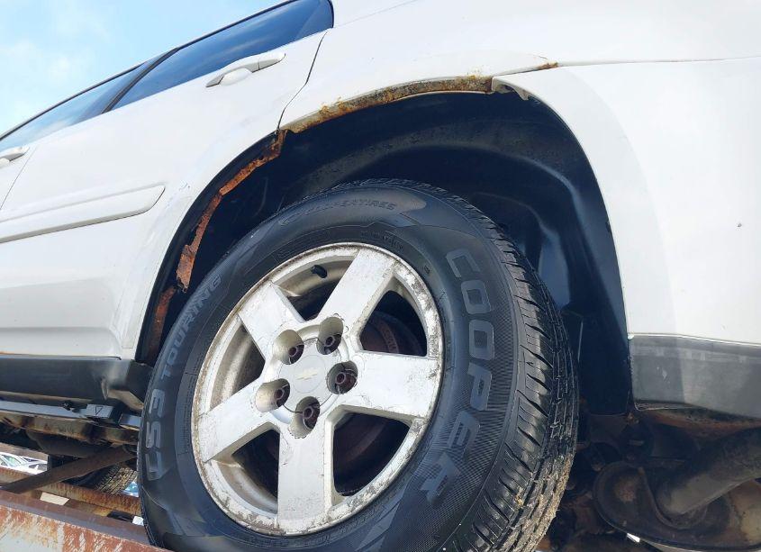 Photo 21 of 2005 Chevrolet Equinox LT (VIN 2CNDL73F856157397)