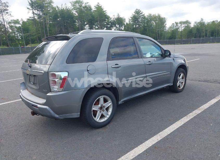 Photo 4 of 2005 Chevrolet Equinox LT (VIN 2CNDL73F956073086)