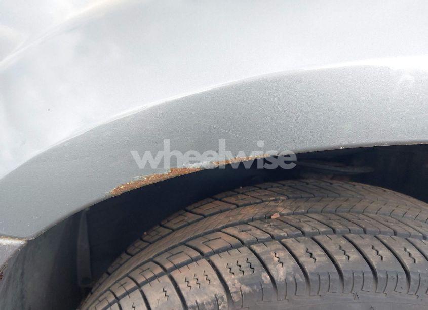 Photo 6 of 2005 Chevrolet Equinox LT (VIN 2CNDL73F956073086)