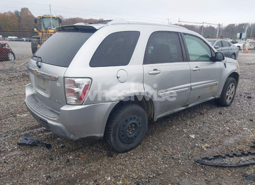 Photo 4 of 2005 Chevrolet Equinox LT (VIN 2CNDL73F956184091)