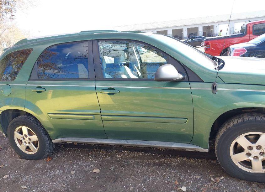 Photo 13 of 2005 Chevrolet Equinox LT (VIN 2CNDL73F956206087)