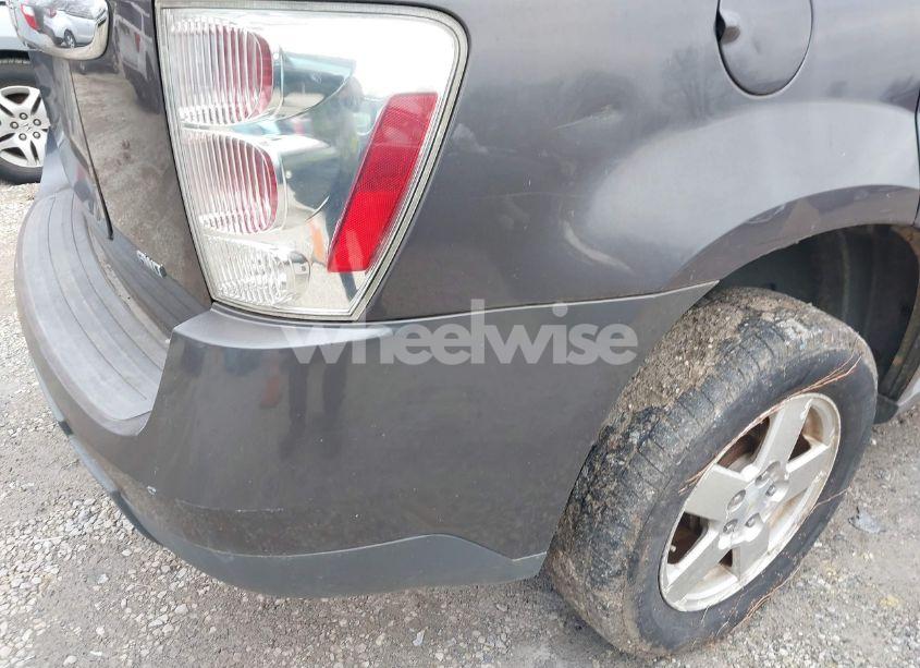 Photo 6 of 2007 Chevrolet Equinox LT (VIN 2CNDL73F976013215)