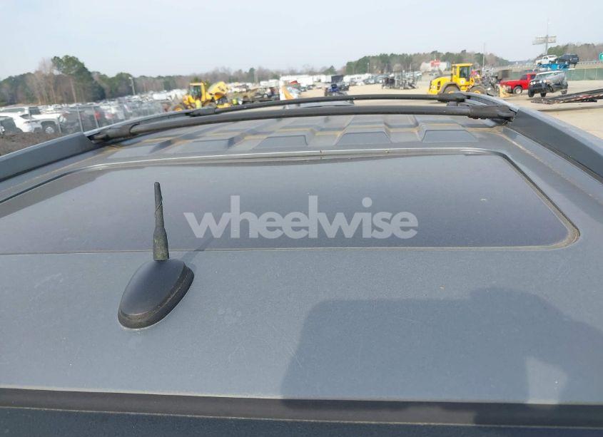 Photo 15 of 2005 Chevrolet Equinox LT (VIN 2CNDL73FX56101686)